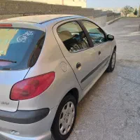 پژو ۲۰۶ مدل ۸۵ نقره ای متالیک|خودرو سواری و وانت|رباطکریم, مسکن مهر آبشناسان|دیوار