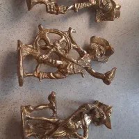 مجسمه های برنجی و دکوری|مجسمه، تندیس، ماکت|تهران, مینای جنوبی|دیوار