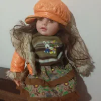 عروسک آواز خوان