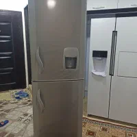 فروش فوری یخچال فریزر دونار به علت نبودفضا