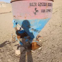 کود پاش|ماشین‌آلات صنعتی|طرهان, |دیوار