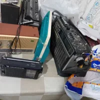 رادیو قدیمی وجدید فروش فوری یکجا بفروش میرسد|سیستم صوتی خانگی|گنبد کاووس, |دیوار