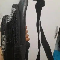 تعدادی  لباس و کیف نو و کلاه