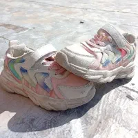 کفش بچگانه|کفش و لباس بچه|بروجرد, |دیوار