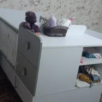 تخت کودک و نوجوان و نیمکت|تخت و صندلی بچه|اصفهان, جامی|دیوار