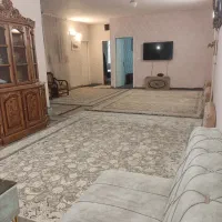 آپارتمان ۱۳۰ متری + سالن با پرده + حیاط دار|اجارهٔ آپارتمان|تهران, شهرک گلها (تهرانسر)|دیوار