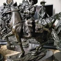 فروش انواع مجسمه برنزی برنز شمش طلا نقره انتیک|مجسمه، تندیس، ماکت|تهران, اکباتان|دیوار