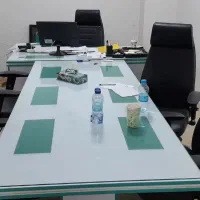 میز مدیریت و کنفرانس ۶ نفره با شیشه|دفتر کار|تهران, زنجان جنوبی|دیوار