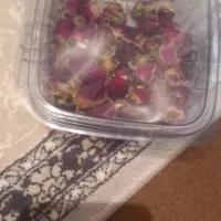 مقداری وسیله رزین باقیمت مناسب به فروش میرود