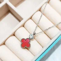 اکسسوری بدلیجات گوشواره گردنبند انگشتر ولنتاین