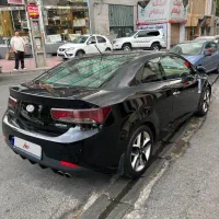 سراتو کوپه ۲۰۱۲ بی رنگ