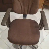 صندلی  جک دار مناسب میز کامپیوتر