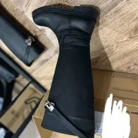 بوت بلند رنگ مشکی|کیف، کفش، کمربند|خوی, |دیوار