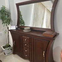 آینه و کنسول