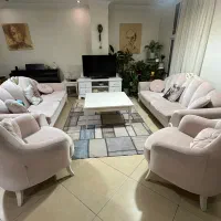 مبلمان راحتی ۸ نفره به همراه میز ناهارخوری ۸ نفره