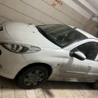 پزو 207 i مدل  1400