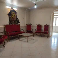 ۵۸ متر پارکینگ دار