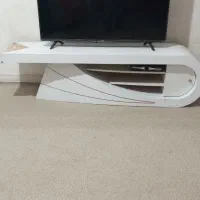 میزتلویزیون سفید رنگ