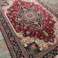 فرش درخشان نگین کاشان