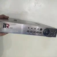 یک عدد دستگاه دوربین
