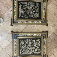 دو عدد تابلو قلم زنی مس قاب منبت و حاشیه نگارگری|تابلو، نقاشی، عکس|تهران, اقدسیه|دیوار