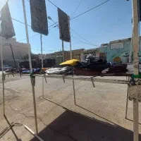 میز آهنی برای بازار دست فروشی|فروشگاه و مغازه|ابریشم, |دیوار