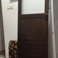 درب سرویس بهداشتی