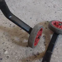 کمکی اسکوتر