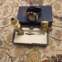 ساعت وفندک اتمی وفندک زیپو وانگشتر|کلکسیون اشیاء عتیقه|همدان, |دیوار