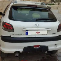 ماشین ۲۰۶ رنگ صفید صدفی|خودرو سواری و وانت|قم, شهرک مهدیه|دیوار