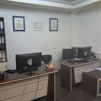 کارشناس از رشته های فنی و مهندسی خانم