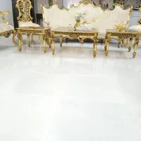 مبل سلطنتی همراه با3عددمیز