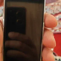 اپل iPhone 16 Pro Max با حافظهٔ ۵۱۲ گیگابایت