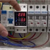 برقکار رفع اتصالی کولر آیفن لاینر لوستر تلفن