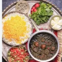 دعوت ب همکاری جهت کار در بیرون بر کمک اشپز،ظرف شور
