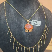 گردنی های لوکس شرابه ای|جواهرات|شیراز, شاهچراغ|دیوار