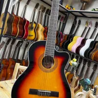 گیتار سالن کاشان|گیتار، بیس، امپلیفایر|کاشان, میدان کهنه|دیوار