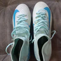 کفش میخی چمن