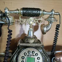 تلفن رومیزی  قدیمی  دکوری  سلطنتی