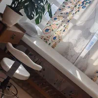 اجاره-تخت-و-صندلی-در-تمام-لاین-های-زیبایی