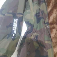 کاپشن تو کرک دار نوی نو کادو بود، نپوشیده|لباس|لاهیجان, رجایی|دیوار