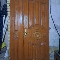 درب چوبی در دولت تمیز تمام چوب