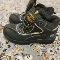 کفش سیفتی جاگر sufety jogger سایز 41