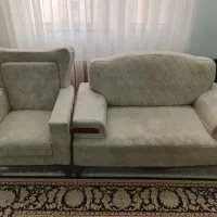 مبل کرم رنگ هفت نفره|مبلمان خانگی و میز عسلی|خمام, |دیوار