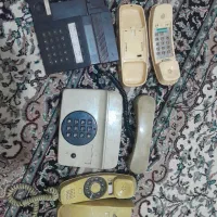 تلفن قدیمی دیواری ومدل دیگه