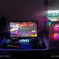 کیس گیمینگ با دوتا مانیتور