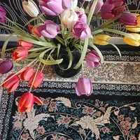 گلهای لاله خارجی قابل شستشو با گلدان بلور رنگی|گل مصنوعی|فردیس, شهرک وحدت|دیوار