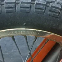 طوقه ۱۷ تریل با تیوب لاستیک پره کامل|قطعات یدکی و لوازم جانبی|هشتگرد, گلسار|دیوار