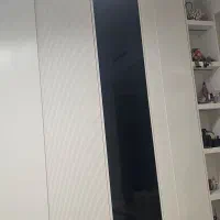 مدیر بازرگانی جهت خرید لباس