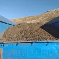 پخش کود حیوانی در شاهیوند چگنی با نیسان|خدمات باغبانی و درختکاری|خرمآباد, |دیوار